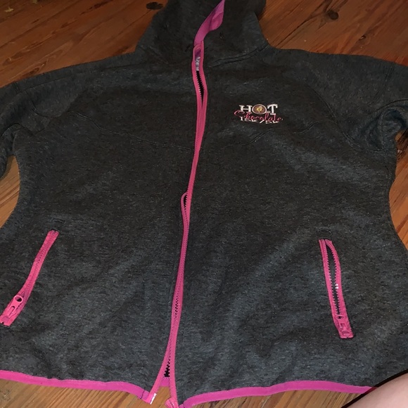 thrift stores - Picture 3 of 8